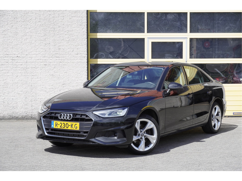 Audi A4 Limousine 35 TFSI 150PK! Automaat Pro Line BJ2022 | Lmv 16" | Led | Pdc | App-Connect | Navi (niet vrijgeschakeld) | Climate control | Cruise control | Getint glas