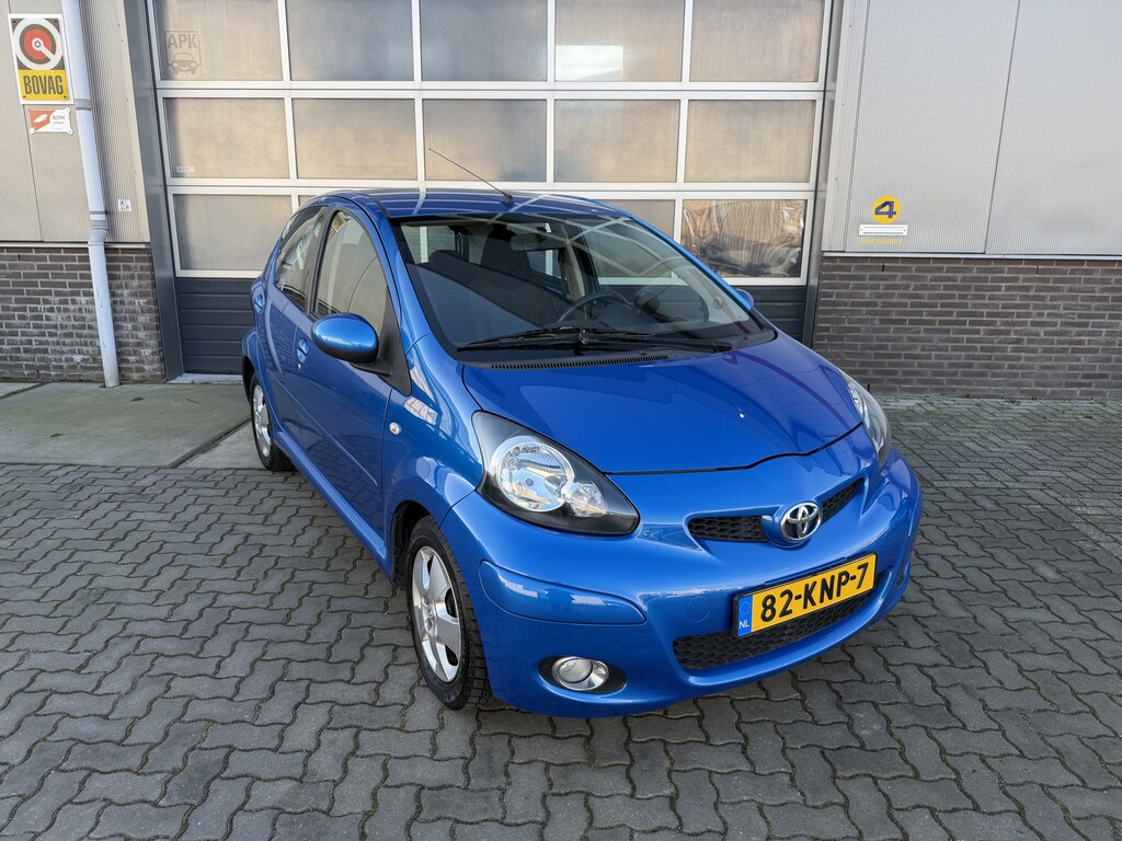 Toyota Aygo 1.0-12V Dynamic Blue