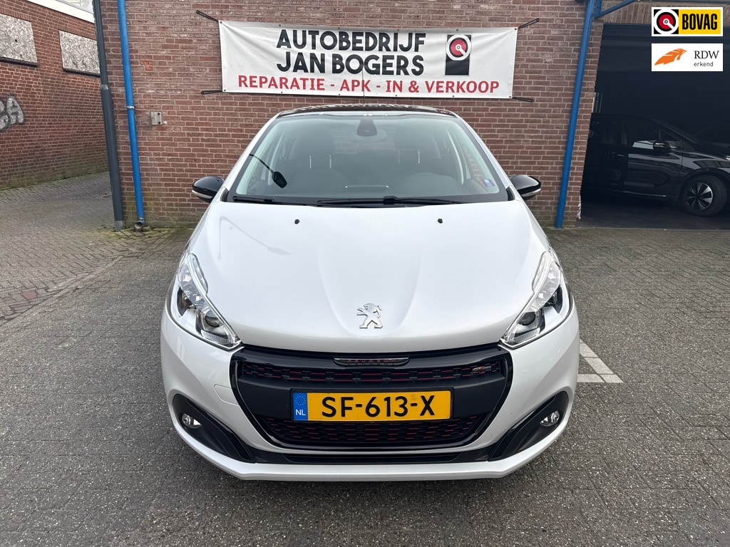 Peugeot 208 1.2 PureTech GT-line