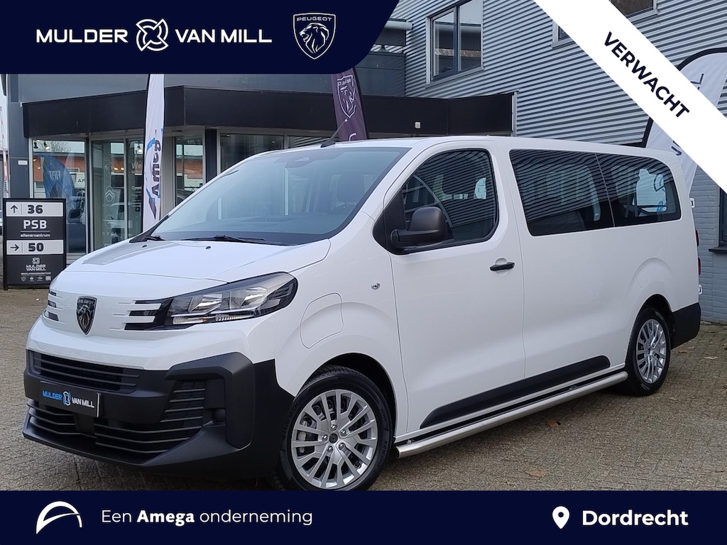 Peugeot e-Expert Combi L3 75kWh 136pk | 8 jaar garantie | 2,9% financial lease | 9-persoons | Achterdeuren met ramen | Bluetooth radio | Bestuurdersstoel comfort met armsteun | Sidebars | Trekhaak | 17 inch stalen velg met design dop | van €63.276 voor €49.225 incl. BTW rijklaar | TAXI ombouw mogelijk