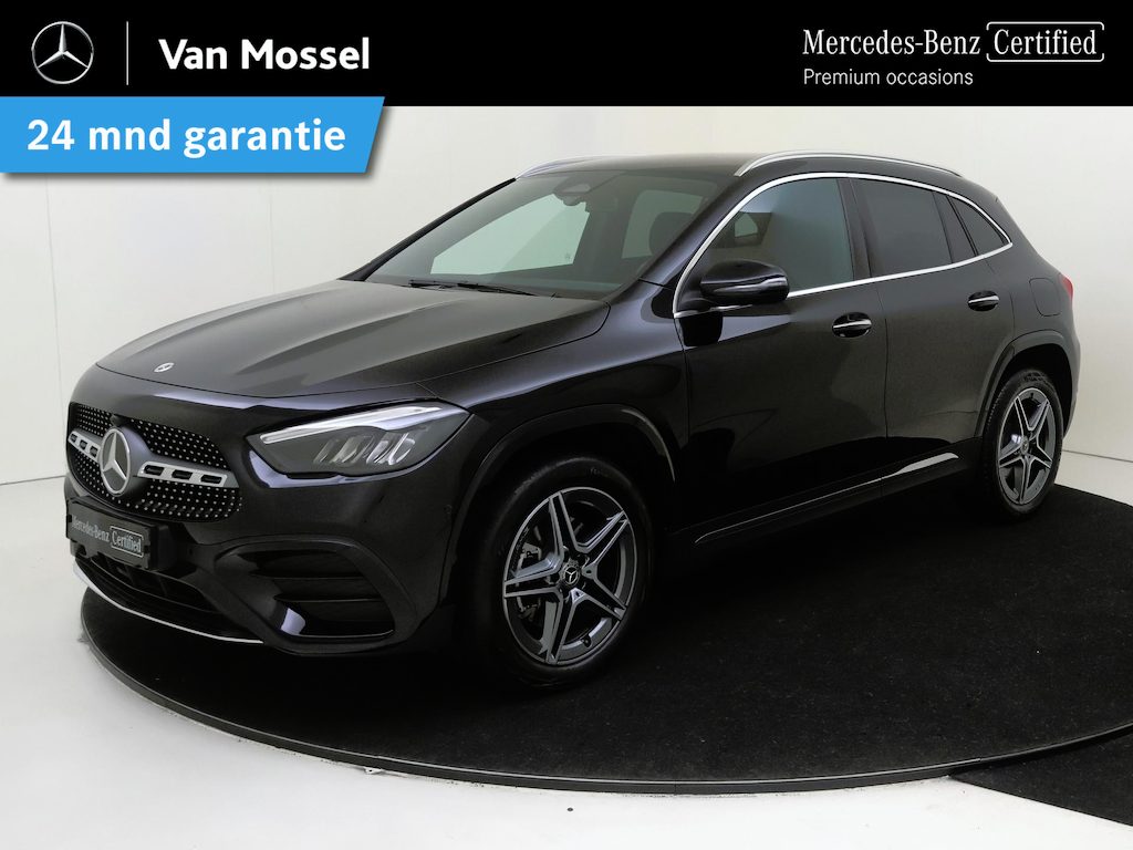 Mercedes-Benz GLA 250 e Star Edition AMG Line / 19"/ KEYLESS GO/ High-Performance LED/ PARKTRONIC