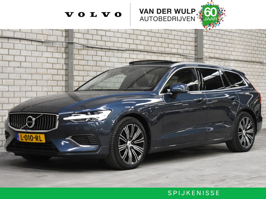 Volvo V60 T8 390PK AWD Inscription | Schuifdak | Harman Kardon | Trekhaak