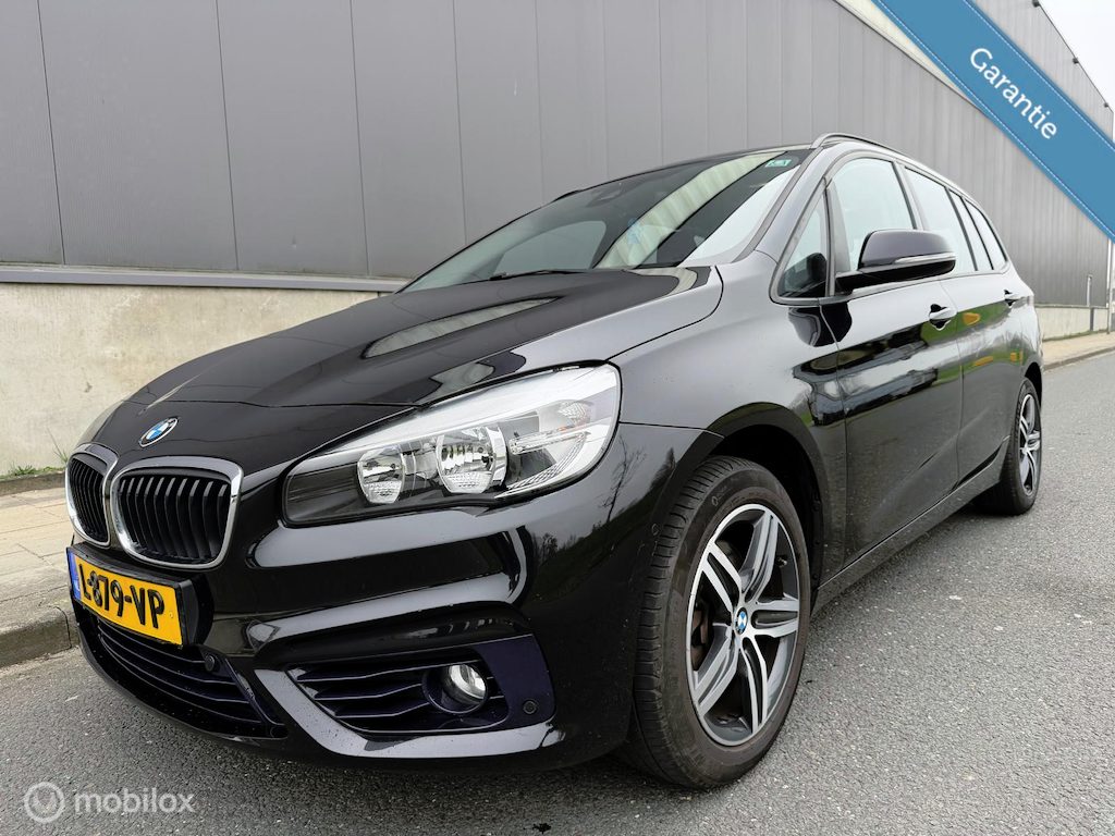 BMW 2-Serie Gran Tourer 218i High Executive Aut, Onderhouden!