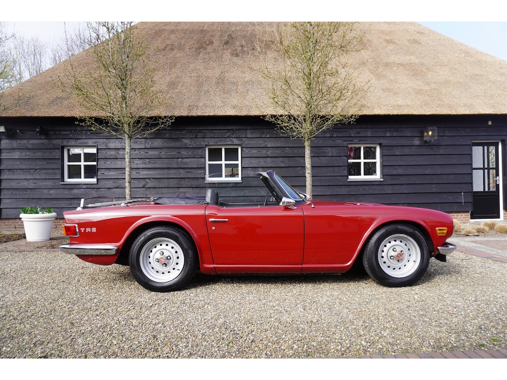 Triumph TR6 Tr-6 2.5 Straight Six met Overdrive