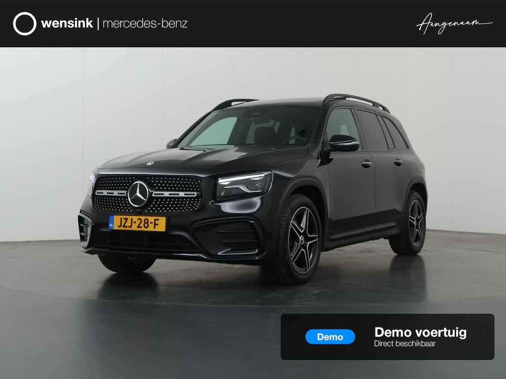 Mercedes-Benz GLB 180 Business Solution AMG | Premium Plus | Panoramaschuifdak | Trekhaak | Winterpakket |
