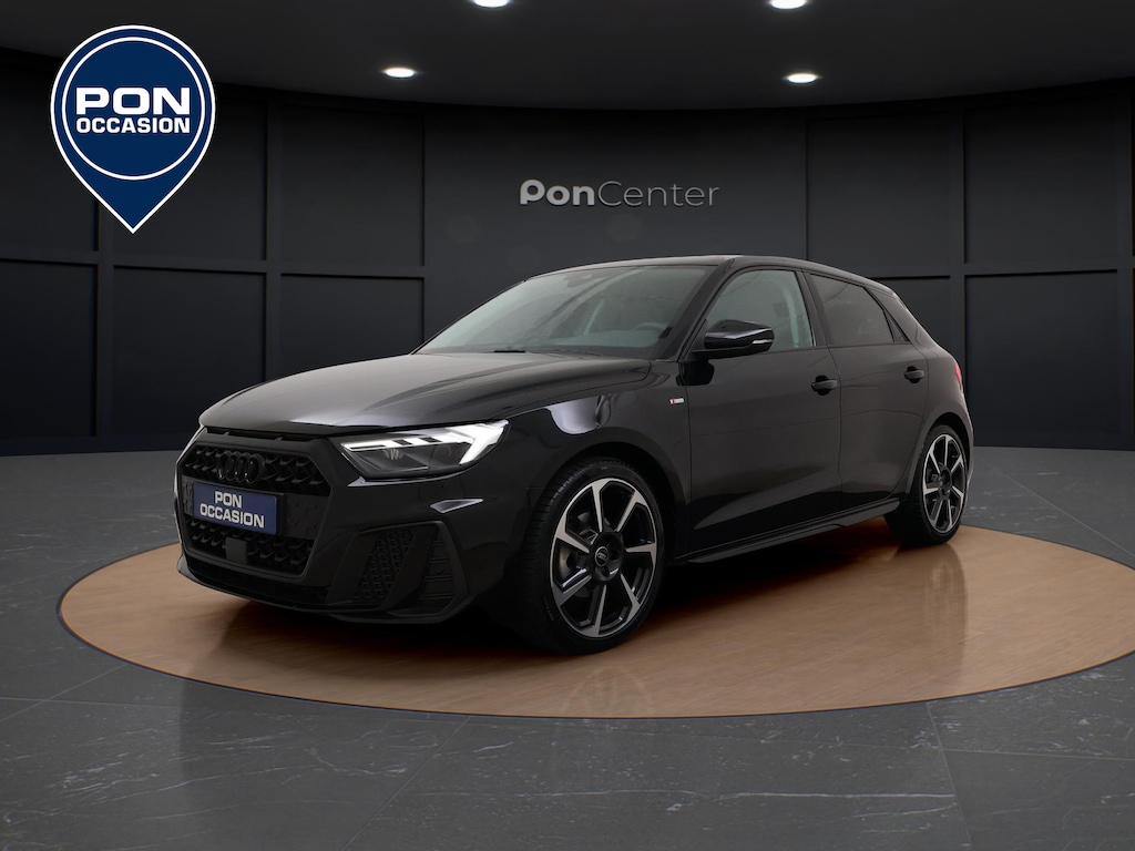 Audi A1 Sportback 30 TFSI 115 PK S-line | Optiek Zwart | Sportstoelen | 18" | Camera | CarPlay |