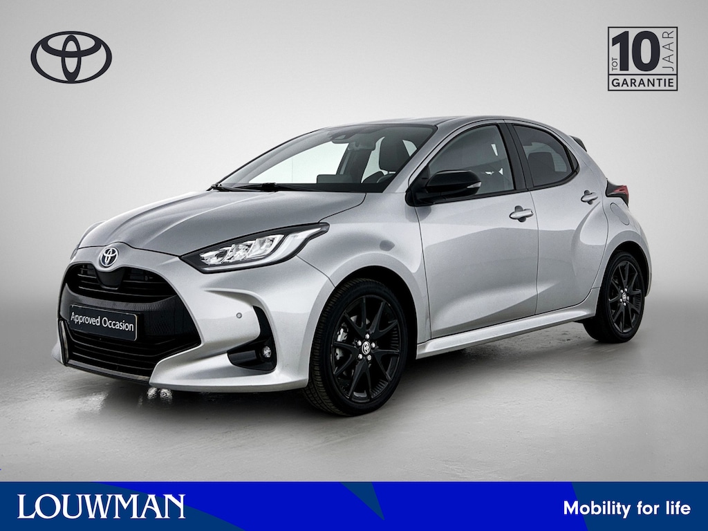 Toyota Yaris 1.5 Hybrid Executive | Navigatie | Parkeersensoren voor+achter | Blind Spot Monitor |