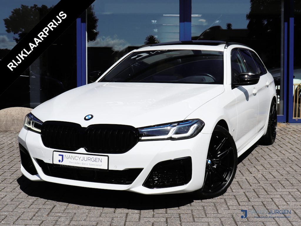 BMW 5-Serie Touring 530i xDrive | 4WD | M-Sport | Pano | Luchtvering | Leder | Ambiente Verlicht. | 20" M Velgen | 4-Zone Climate Control | Elektr. Kofferbak | Laser LED | Adaptive Cruise Control | Keyless Go |