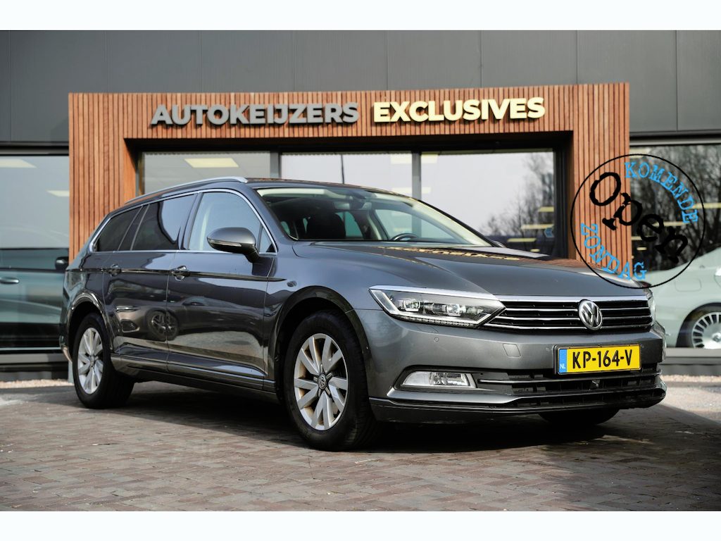 Volkswagen Passat Variant 1.6 TDI Connected Series Navi Camera Cruise Clima Stoelverw.