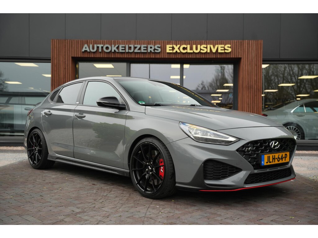 Hyundai i30 Fastback 2.0 N Schaalstoelen Stoelverw. Airco Navi