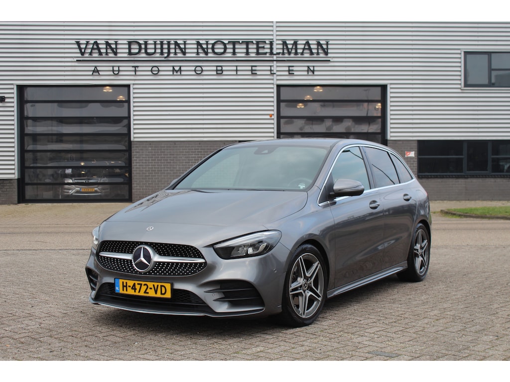 Mercedes-Benz B-klasse 180 Business Solution AMG / Carplay / Camera / N.A.P.