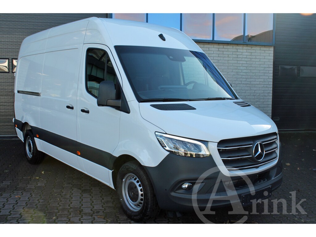 Mercedes-Benz Sprinter 317 CDI L2H2 BPM vrij 360° ALARM KL3 ADAPTIEVE CRUISE 9G-TRONIC LED MBUX10  PDC 3.5T AHW COMPLEET
