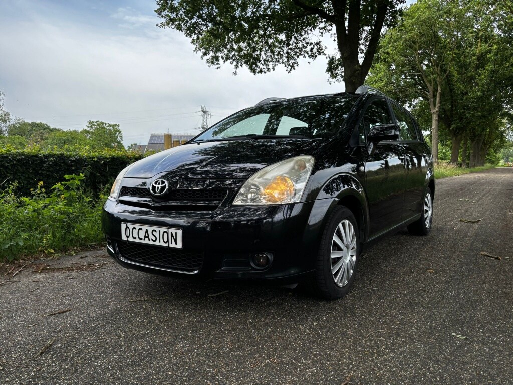 Toyota Verso 1.6 VVT-i Sol