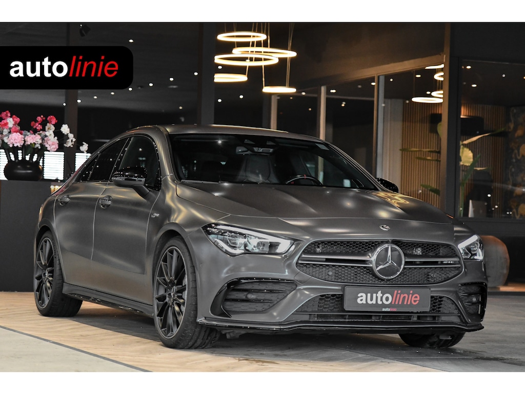 Mercedes-Benz CLA AMG 35 4MATIC Aero. Schaal, Perf Stuur, Burm, Keyless, Camera, CarPlay, Sfeer!