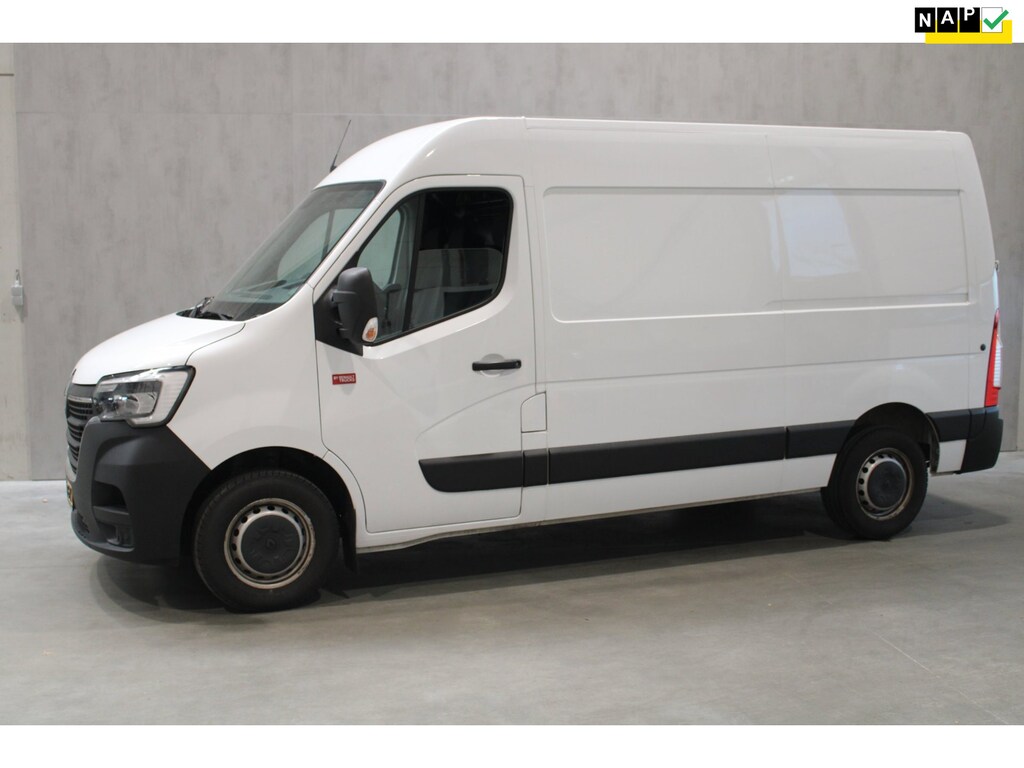 Renault Master T35 2.3 dCi 135 L2H2 Comfort Camera/Navi Zeer nette bus