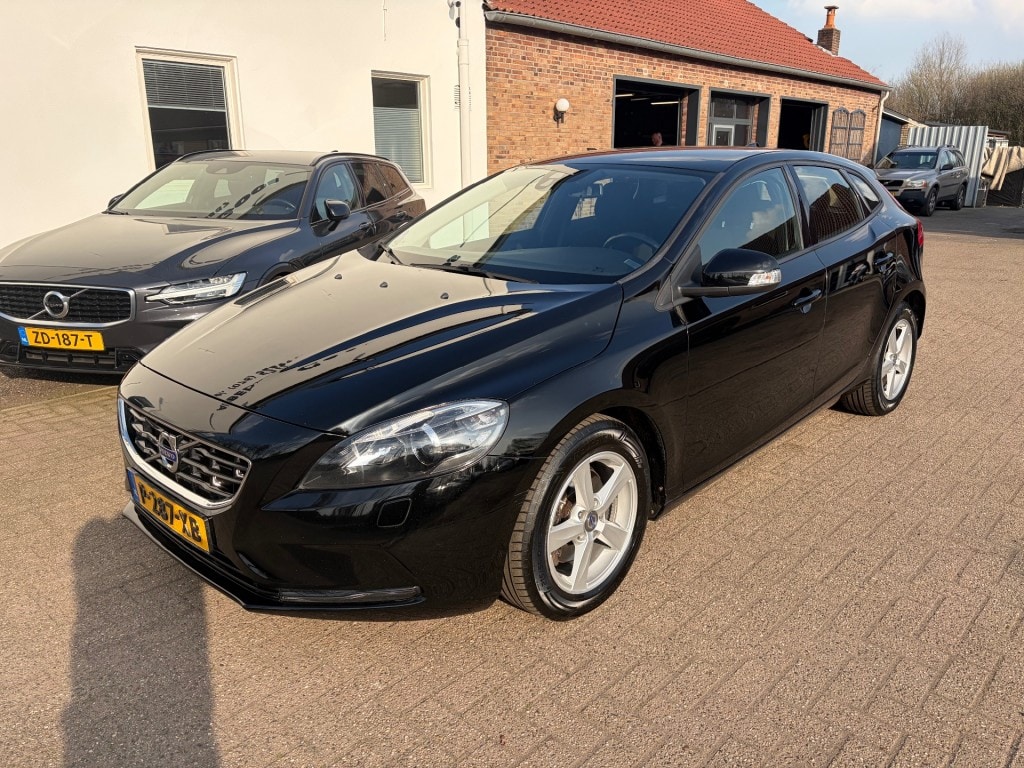 Volvo V40 T2 Nordic Xenon