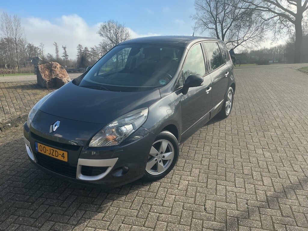 Renault Scenic 1.4 TCE DYNAMIQUE
