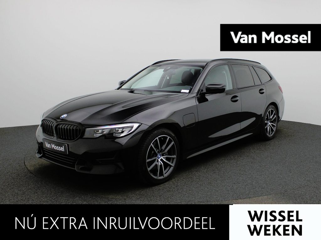 BMW 3-Serie Touring 320e Executive | Automaat | Navigatie | Sfeerverlichting | Trekhaak | Camera | Lederen Bekleding |