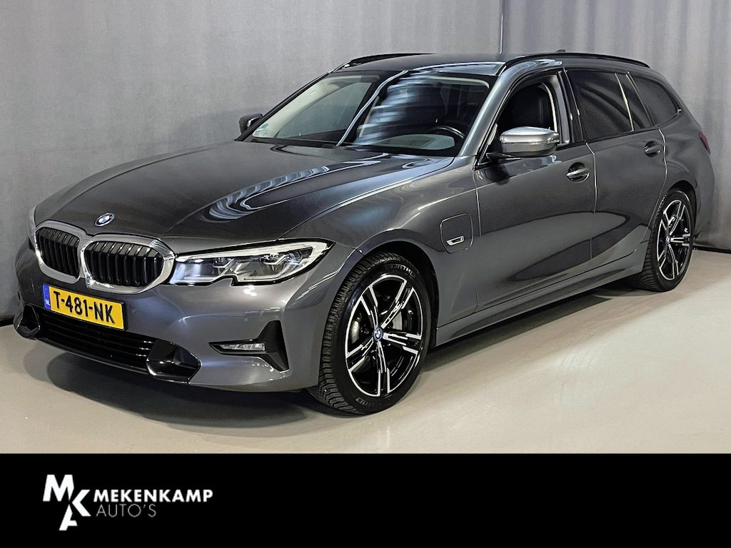 BMW 3-Serie Touring 330e xDrive Business Edition Plus 18"/Trekhaak/Laser LED/Head-up/Stoelverwarming/Elektrische klep/Keyless/Apple Carplay & Android Auto