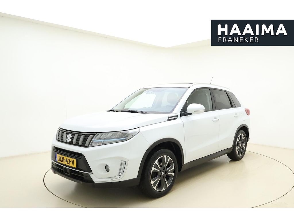 Suzuki Vitara 1.4 Boosterjet Style Smart Hybrid AllGrip Automaat | Navigatie | Panoramisch schuif/kanteldak | Keyless | Climate control | Stoelverwarming | Extra getint glas