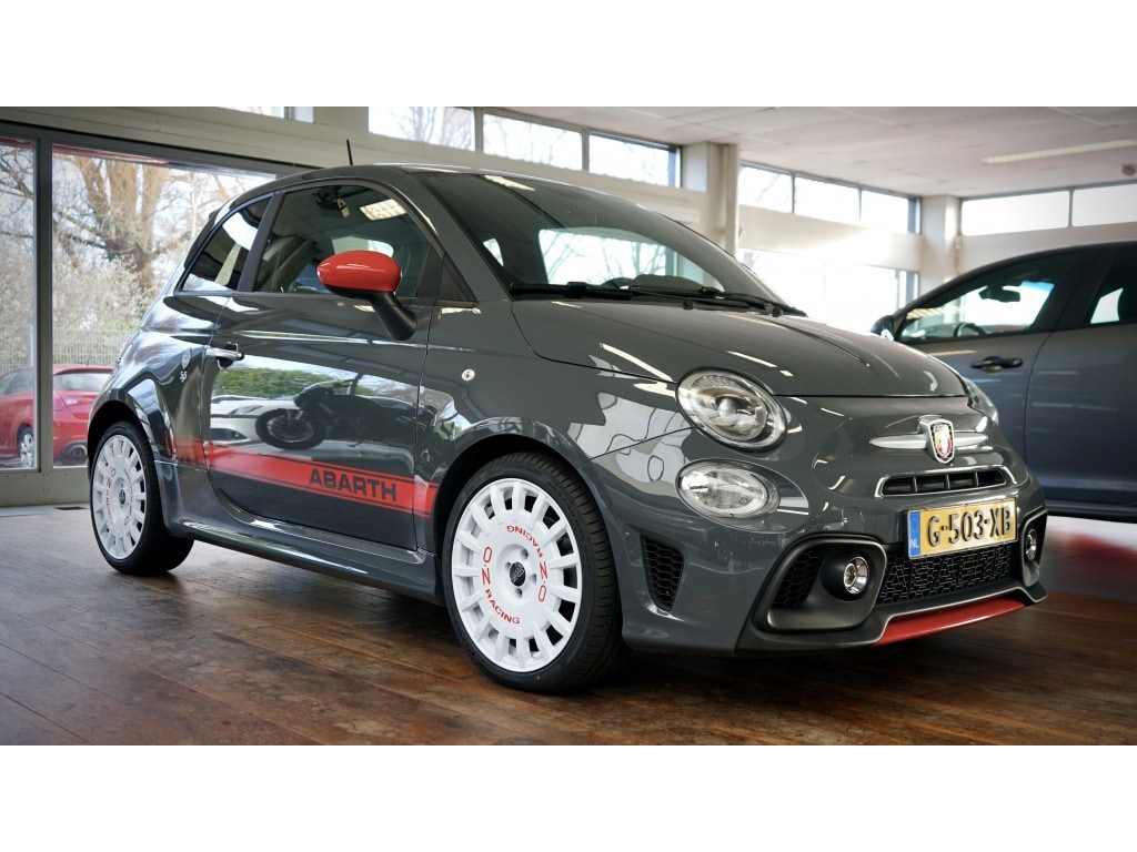 Abarth 500 1.4 T-Jet Abarth 595 | 180 PK | OZ wielen | Sport Uitlaat |