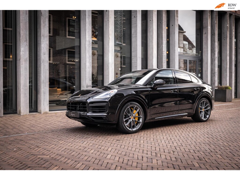 Porsche Cayenne Coupé 4.0 Turbo (550pk) PCCB | Burmester | Porsche Approved |