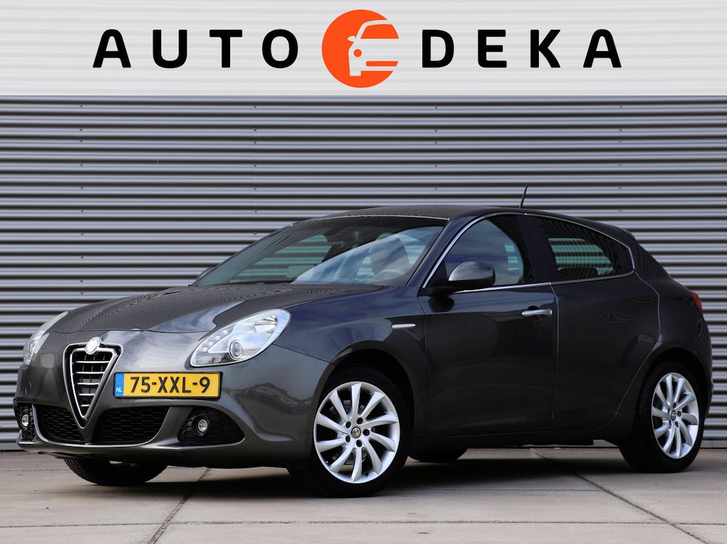 Alfa Romeo Giulietta 1.4 T Distinctive Automaat *Leder*Navigatie*Stoelverw.*