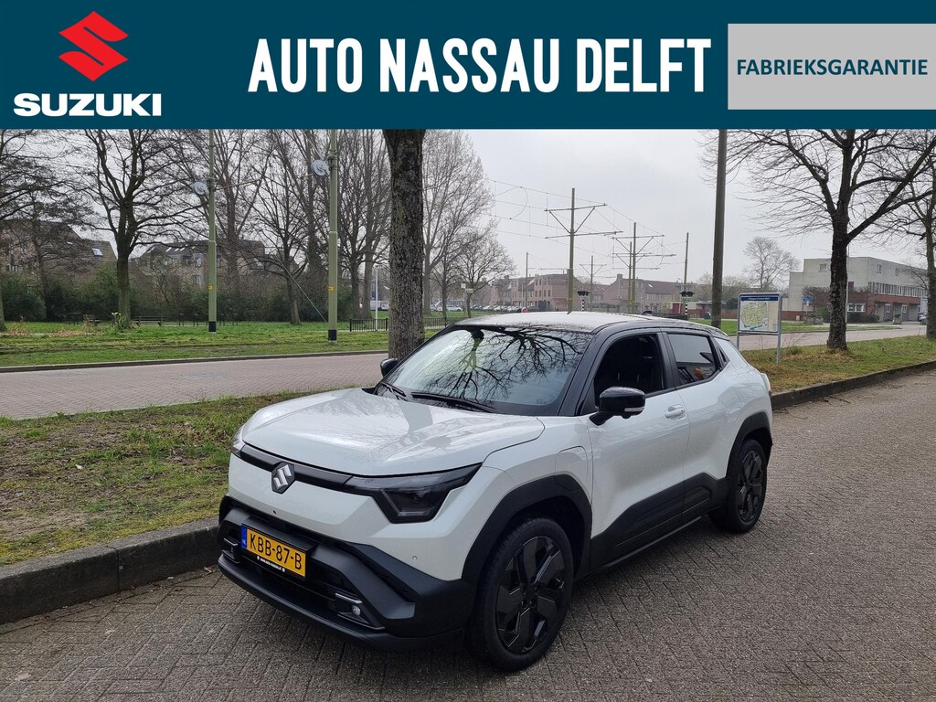 Suzuki e-Vitara Style 61 kWh (De e Vitara is al leverbaar vanaf 31.995,-)