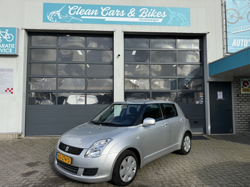 Suzuki Swift 1.3 Base