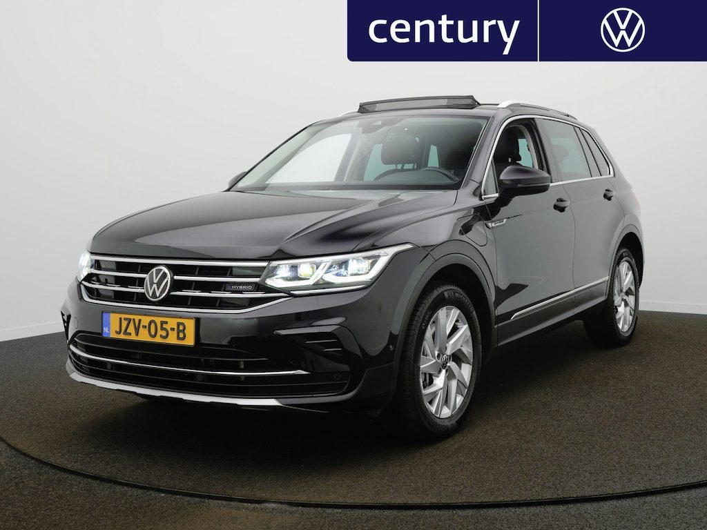Volkswagen Tiguan 1.4 TSI eHybrid Elegance Automaat - IQ Light - Panorama dak - Navigatie - ACC - Camera - Climatronic - Side Assist