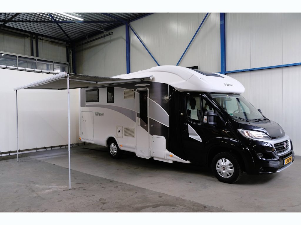 McLouis Camper Forster T 738 EB 730SCN1 Automaat