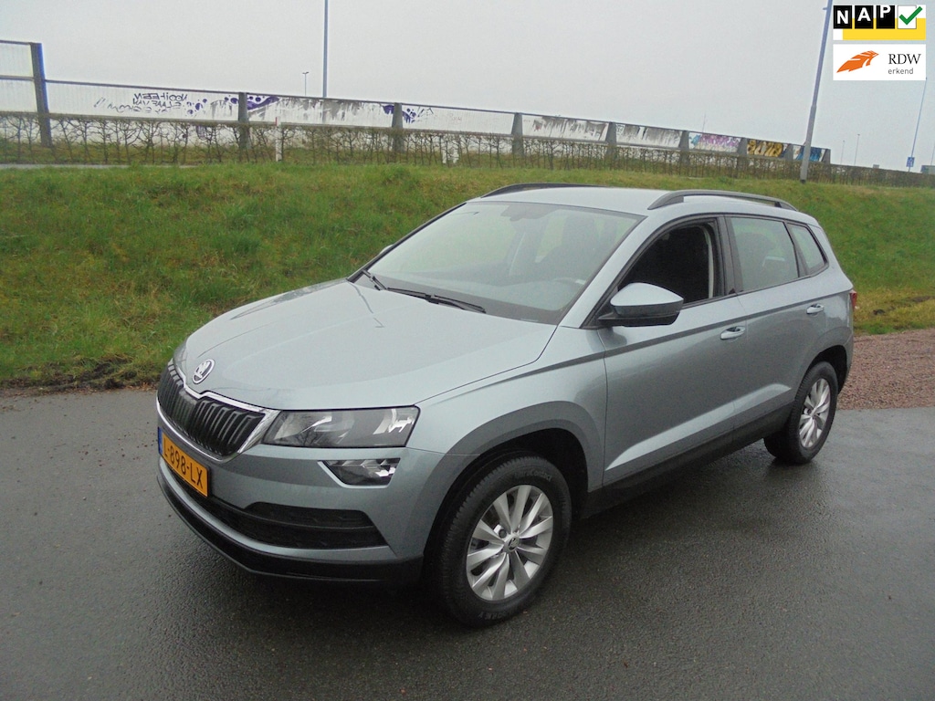Skoda Karoq Skoda Karoq 1.5 benzine Automaat airco ecc lmv trekhaak