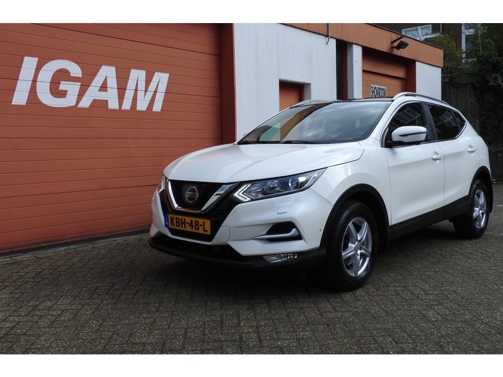 Nissan Qashqai 1.2 Connecta, CC, AC, Trekhaak, panodak, lichtmet. velgen