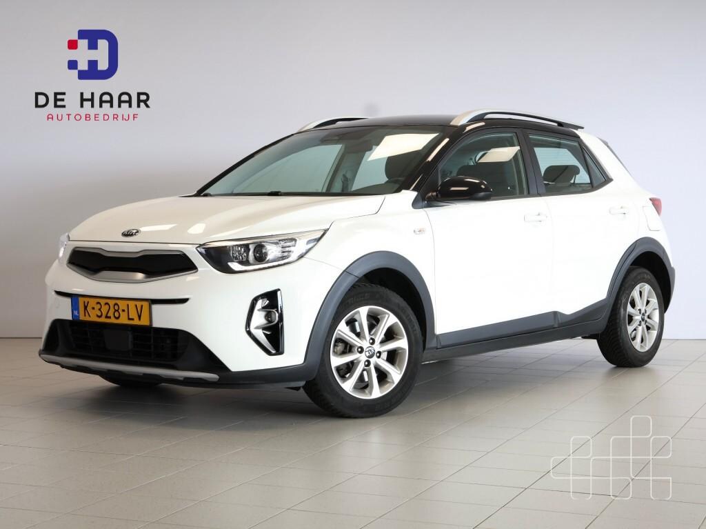 Kia Stonic 1.0 T-GDI MHEV DynamicLine - Climate control - Camera