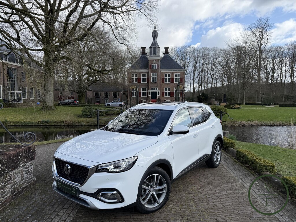 MG EHS 1.5 TGDI Luxury PHEV | Pano | Leder | 360 Camera |