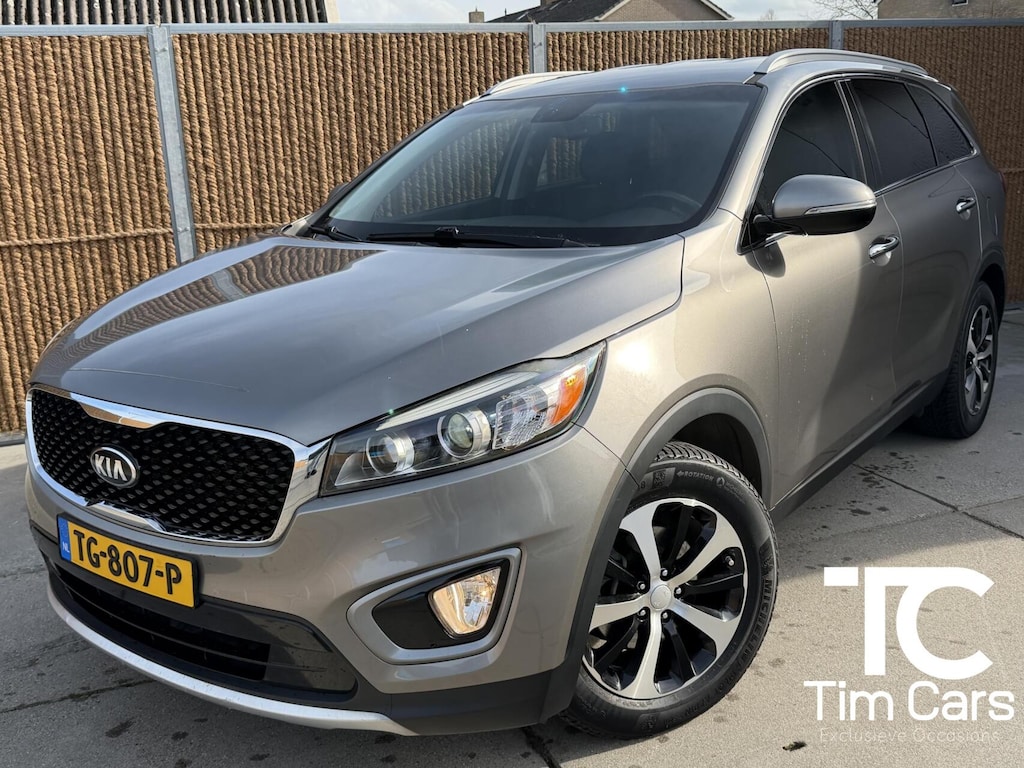 Kia Sorento EX V6 3.3 Automaat 290pk 7-persoons | Trekhaak | 2300kg trekgewicht | Leren bekleding | Stoelverwarming | Climate & cruise control | Elektrisch verstelbare stoelen | Parkeersensoren achter | Achteruitrijcamera