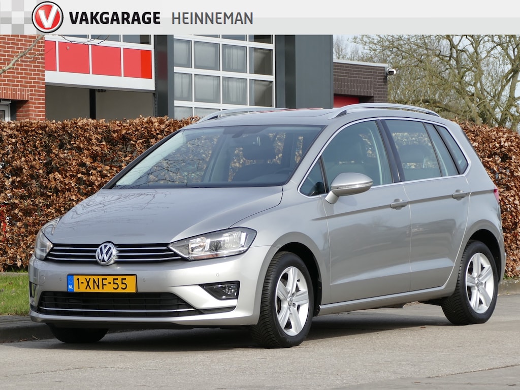 Volkswagen Golf Sportsvan 1.4 TSI Highline AUTOMAAT | navigatie | 100% onderhouden | panoramadak | all-season-banden