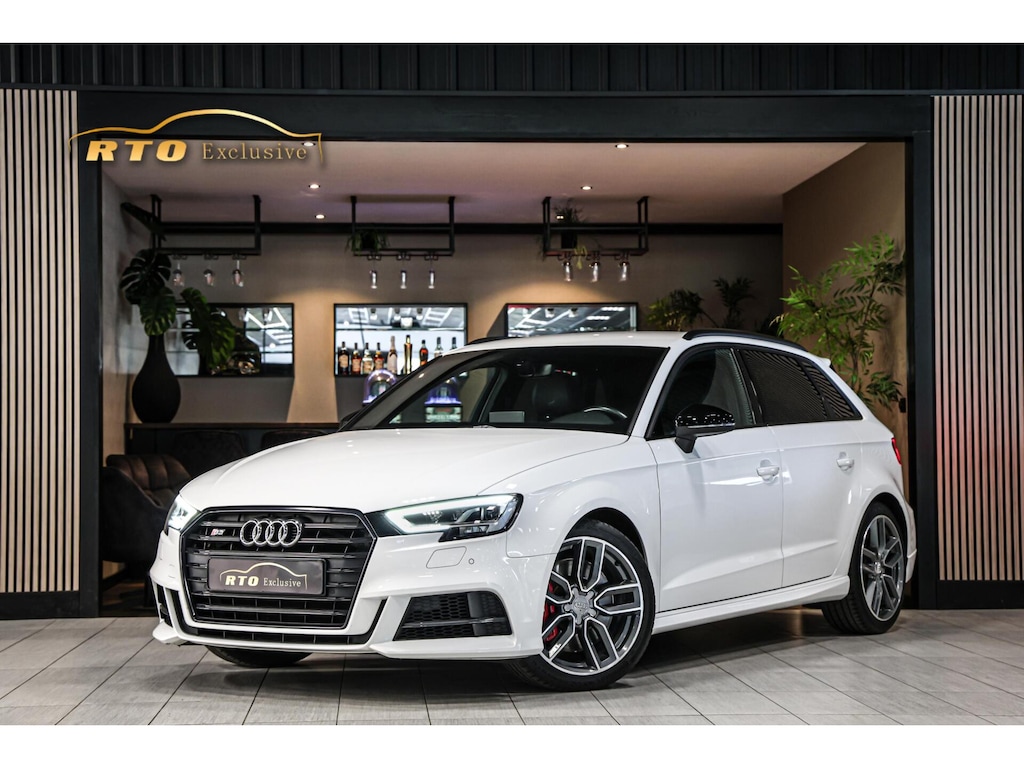 Audi S3 2.0 TFSI S3 quattro 53000 KM VIRTUAL ECC NAVIGATIE DAB.