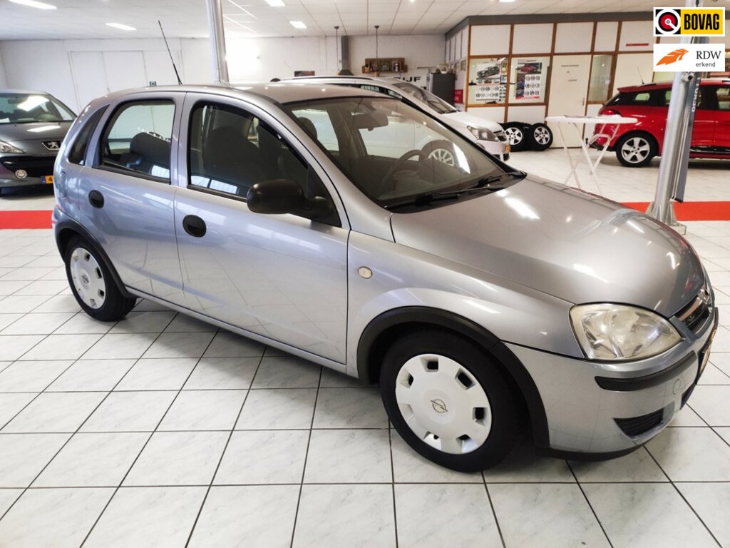 Opel Corsa-e 1.2-16V Essentia 5 drs.airco- audio-electric pakket