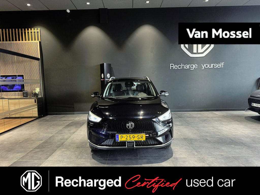 MG MG ZS EV Standard Range Luxury 50 kWh | Kunstlederen bekleding | Led Koplampen | Panoramadak | 360 Camera | Stoelverwarming |