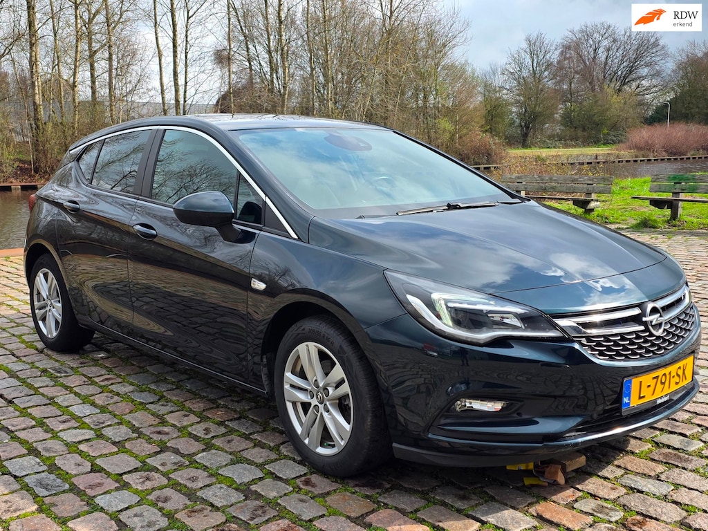 Opel Astra 1.4 Turbo 120 Jaar Edition Automaat start stop stoelverwarming parkeer sensor cruis control