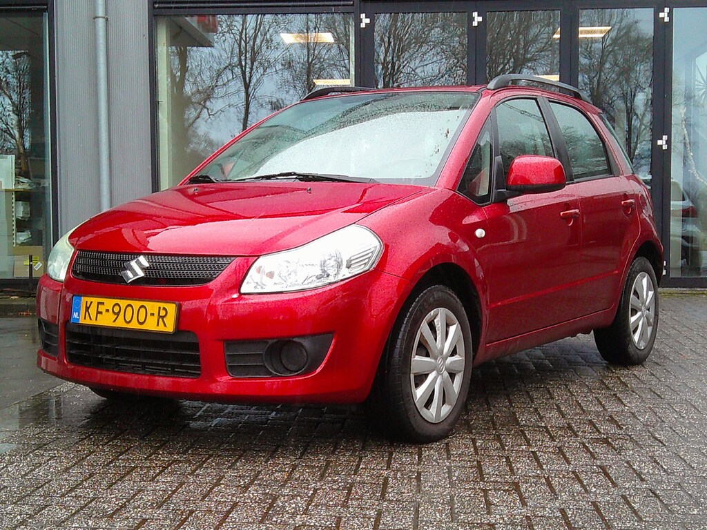 Suzuki SX4 1.5 Base Staat in De Krim