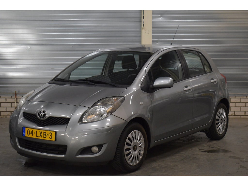 Toyota Yaris 1.3 VVTi Aspiration Automaat + Climate Control 86.000KM!!!