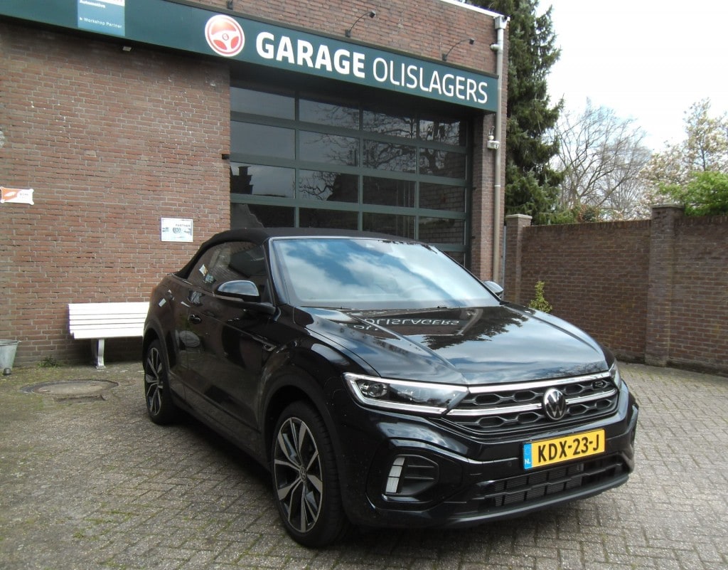 Volkswagen T-Roc Cabrio 1.5 TSI DSG R LINE TREKHAAK CAMERA STUUR STOEL VERW beats