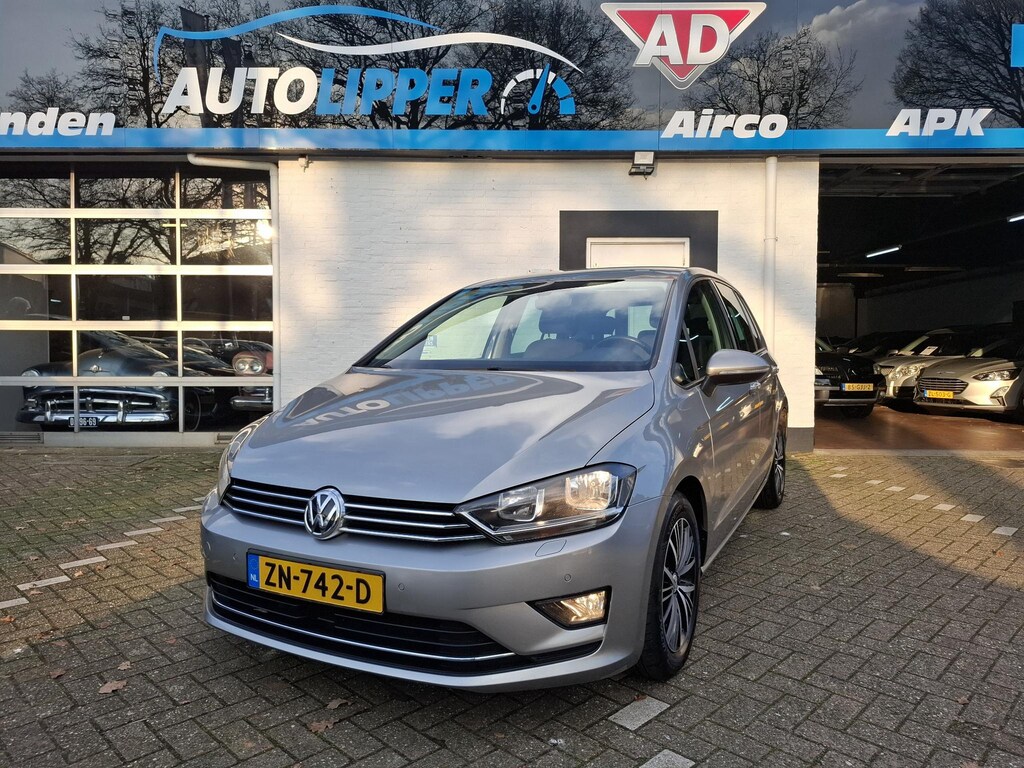Volkswagen Golf Sportsvan 1.4 TSI Connected Series /Nieuwe apk bij aflevering/Trekhaak/Lm velgen