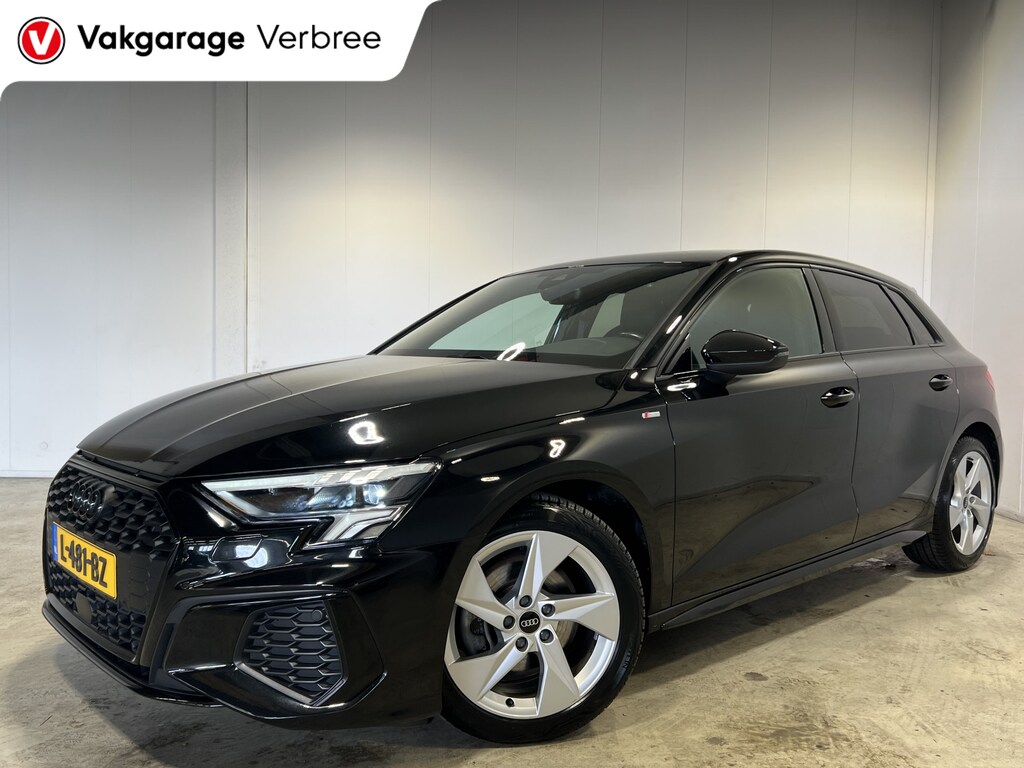Audi A3 Sportback 30 TFSI S-line | Navigatie/Android/Apple Carplay | LM Velgen 17" | Cruise Control | Airco | S-Line Exterieur |