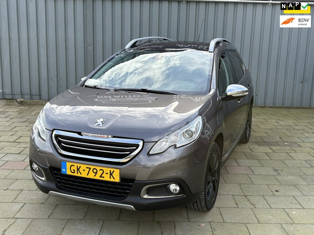 Peugeot 2008 1.2 PureTech Féline | Pano | Cruise | Nette auto