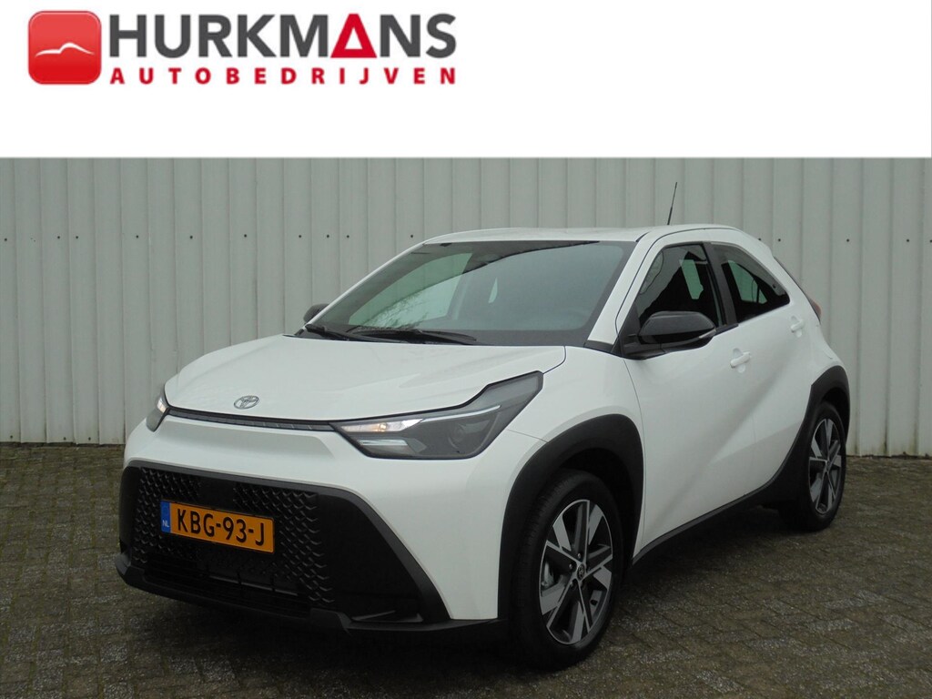 Toyota Aygo X 1.5 HYBRIDE AUTOMAAT NIEUW MODEL !! 12 KM