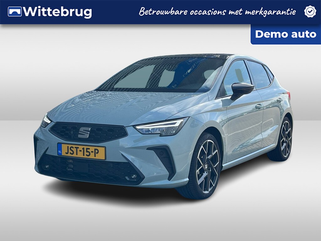 SEAT Ibiza 1.0 EcoTSI 95PK FR Business Connect / Panoramadak / Digitale Cockpit / Verwarmbare Kuipstoelen / Travel Assist / Achteruitrijcamera