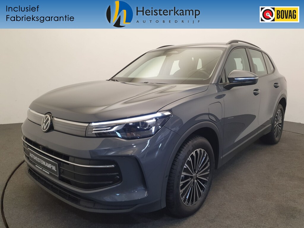Volkswagen Tiguan 1.5 eHybrid 204pk DSG/AUT Life Wegklapbare trekhaak, 360 camera, ACC